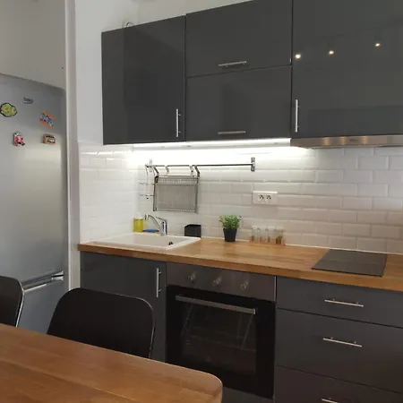 Refait A Neuf Moderne Entree Paris Sud * 勒·克里姆林·比塞特