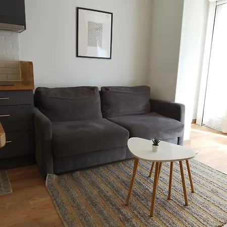 Refait A Neuf Moderne Entree Paris Sud * 勒·克里姆林·比塞特